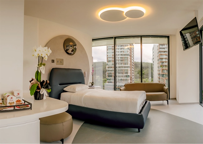 Verfügbares Hotelzimmer in der Elitklinik für Yessmile Patienten