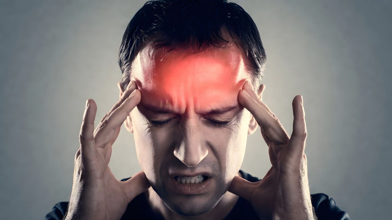 Kopfschmerzen durch Zähne